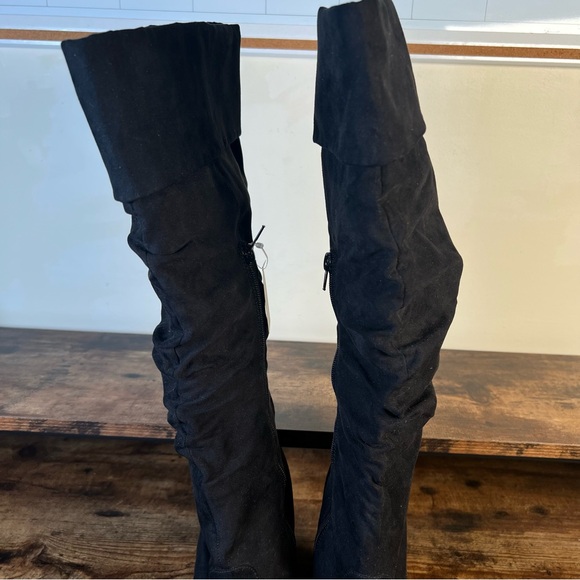 Forever 21 Boots Tall Wedge Heel Black Faux Suede With Tags women's 9 - Picture 3 of 12